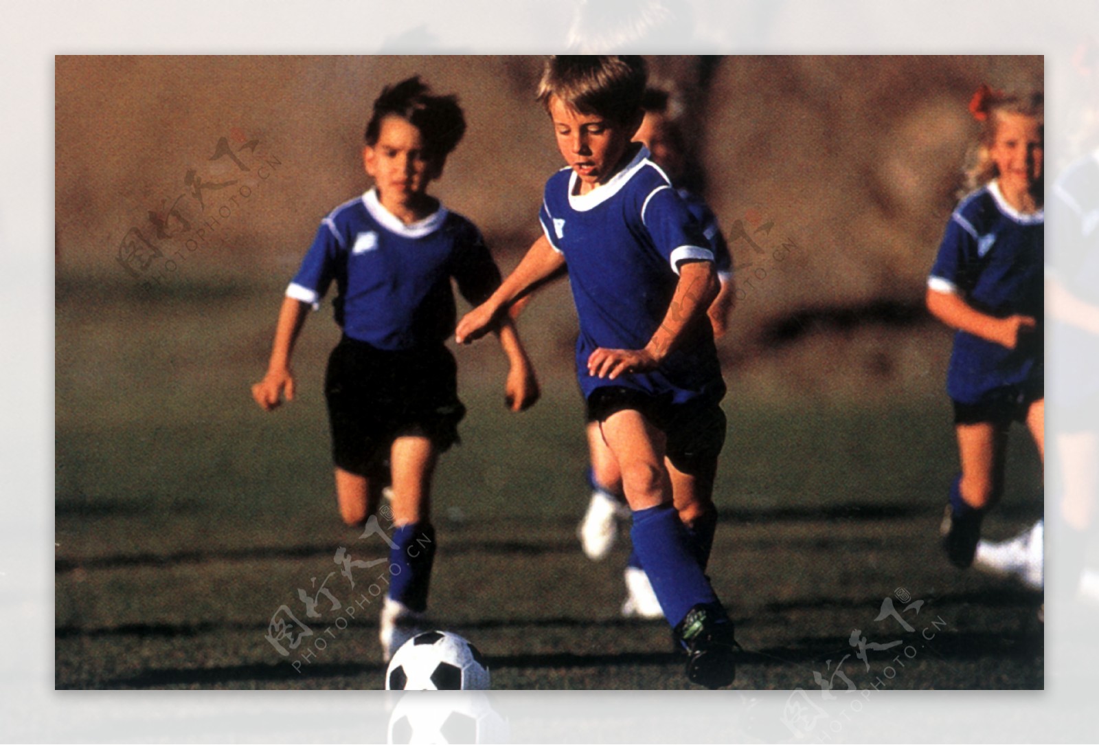 奴进攻的主 奴进攻的主