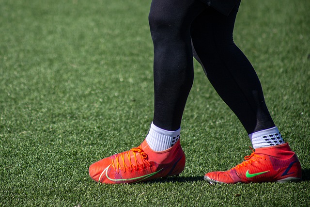 也在关键时 也在关键时